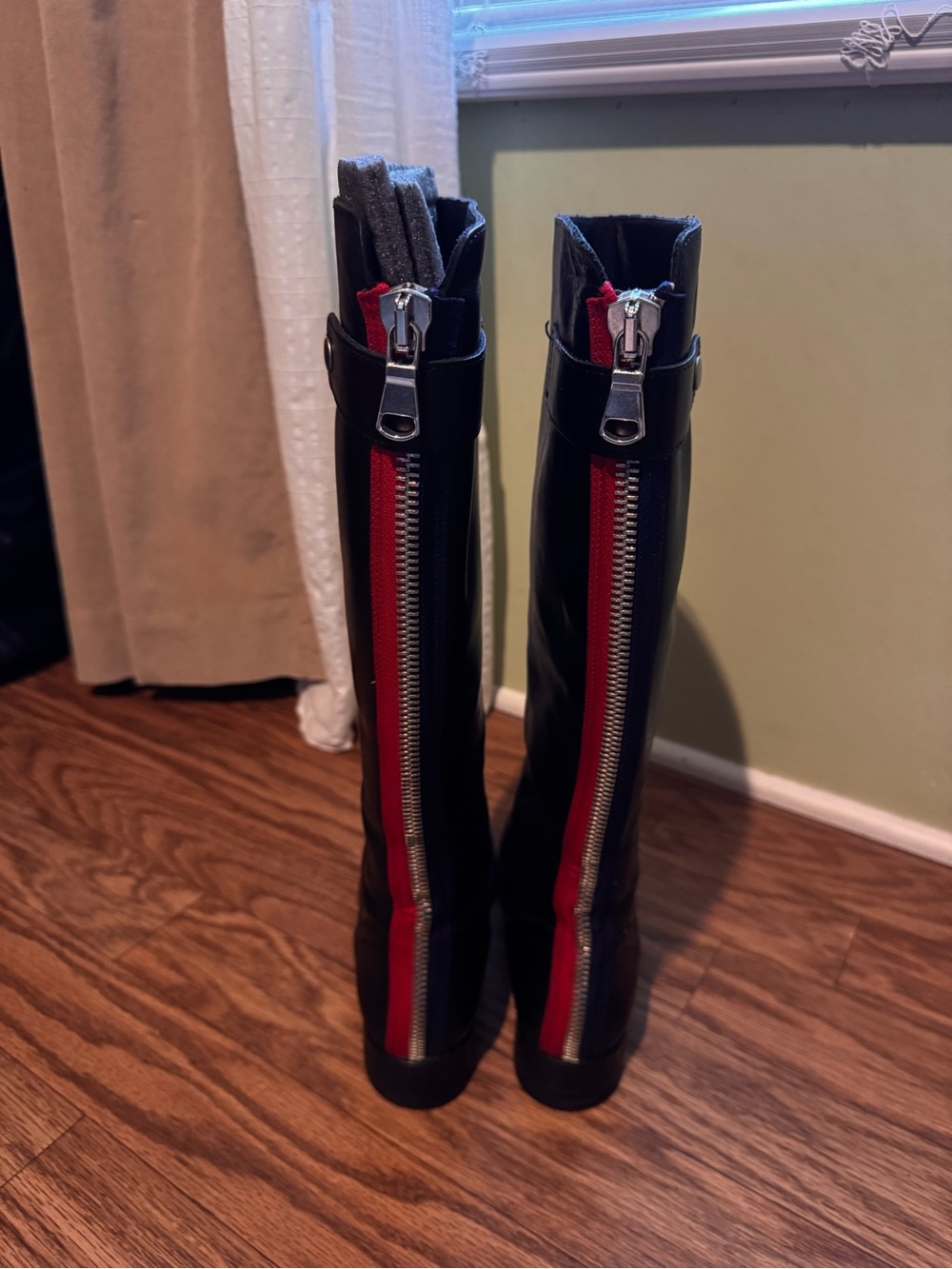 Steve Madden Journal Black Leather Back Zip Riding Boot - Picture 5 of 5